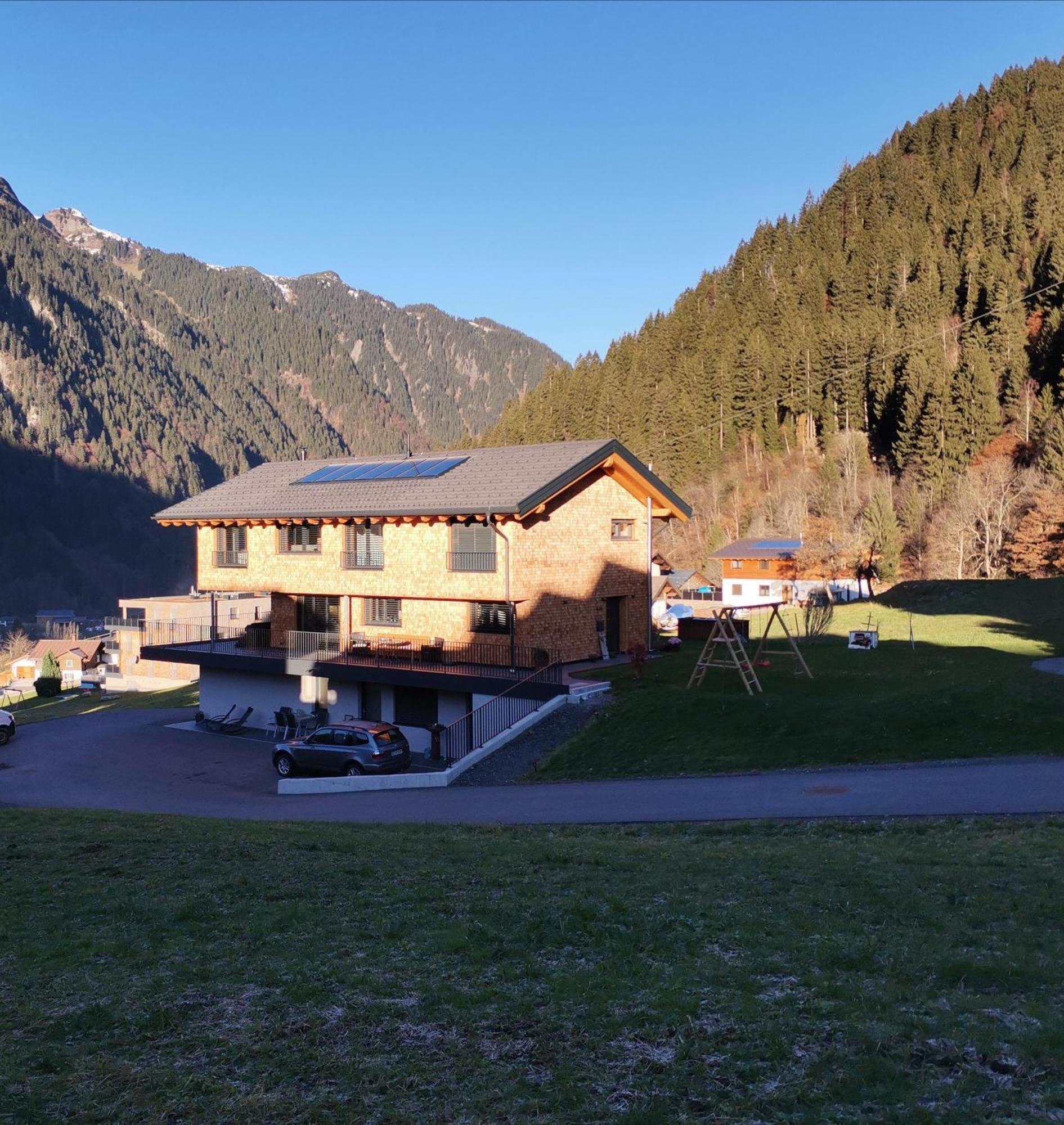 Apart Blasblei Sankt Gallenkirch Exterior photo